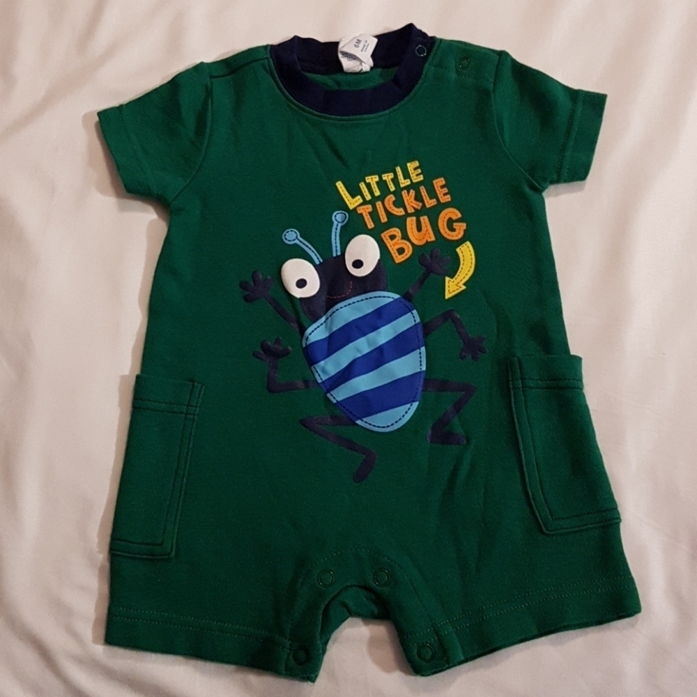 Circo boys 6 months Tickle bug romper has pockets green & navy